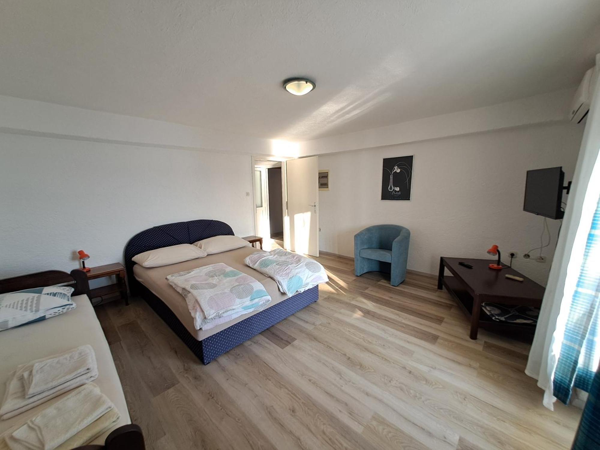Apartment Boras Сен Стая снимка