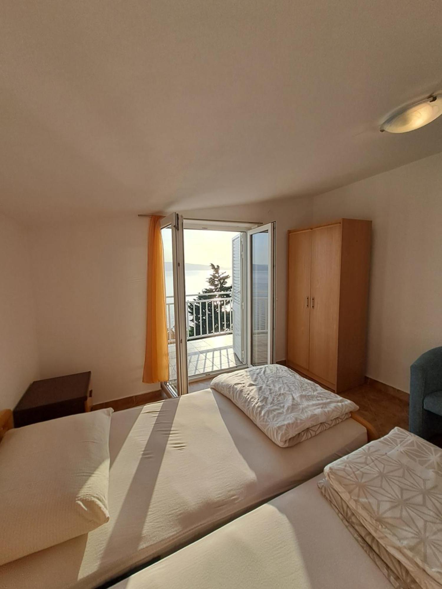 Apartment Boras Сен Стая снимка